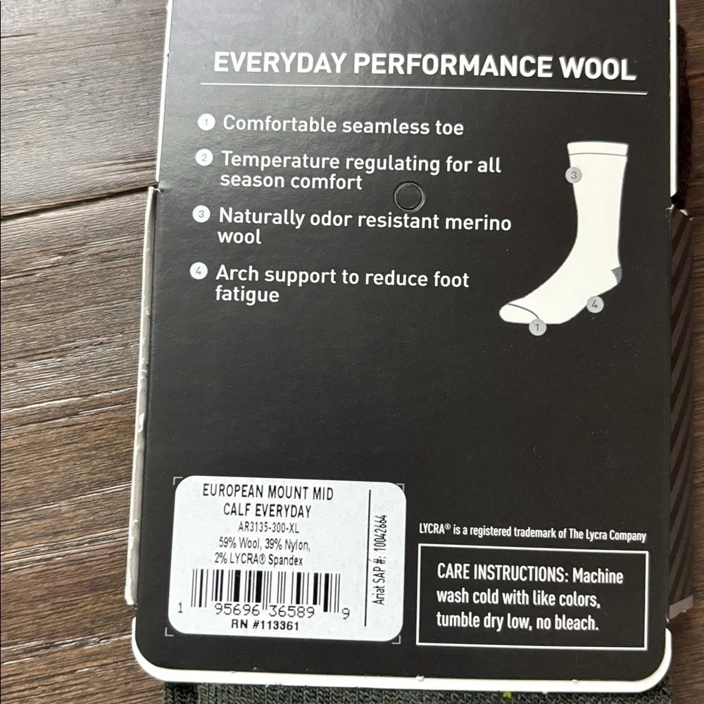 Ariat Merino Wool Mid-Calf Performance,seamless toe,arch support,odor control